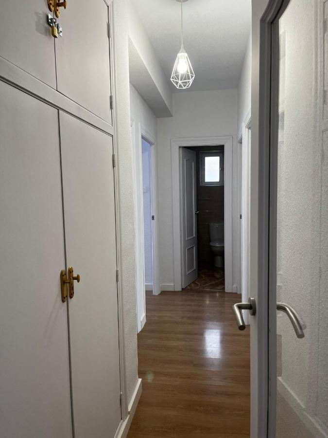 Estupendo Apartamento En Estacion-Centro, Wifi, Agua Por Osmosis Cartagena Kültér fotó